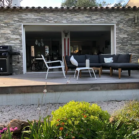 Au Grand Chene Villa Saint-Raphaël