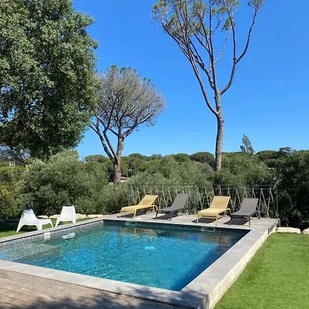 Au Grand Chene Villa