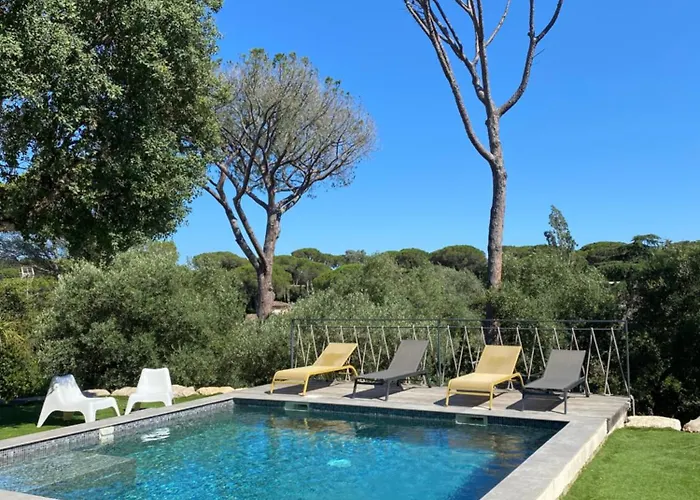 Au Grand Chene Villa